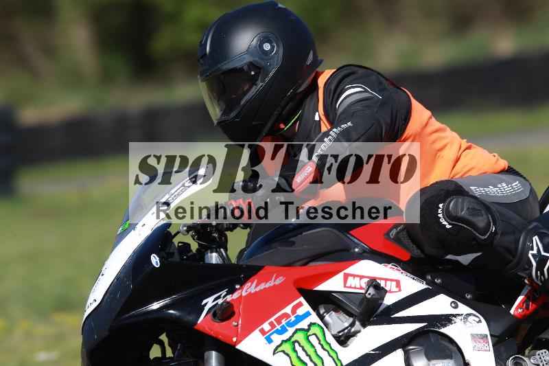 Archiv-2022/08 17.04.2022 Speer Racing ADR/Instruktorengruppe/2